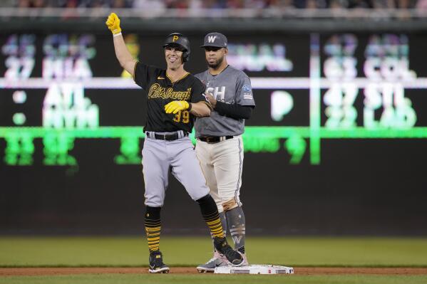 Pittsburgh pirates green uniforms clearance